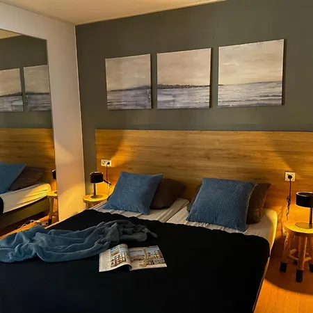 Enkhuizer First Line Erste Reihe Mit Zaun Haus Nr 214 * Enkhuizen